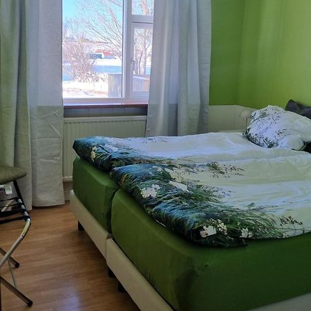 Fornilaekur Guesthouse ブリョンドゥオース エクステリア 写真